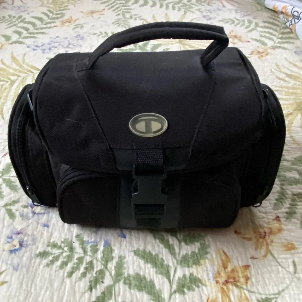 Assorted Camera Accessories&Bag